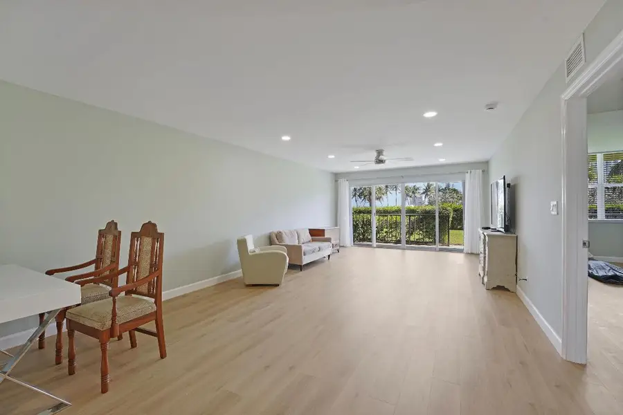 801 Lake Shore Drive #112, Lake Park, FL 33403 - Image #2