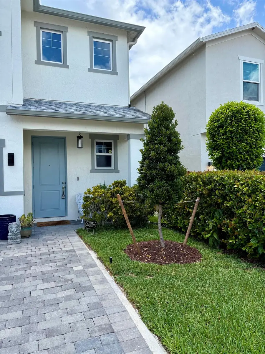 1908 Harding Street, Lake Worth Beach, FL 33460 - Image #2