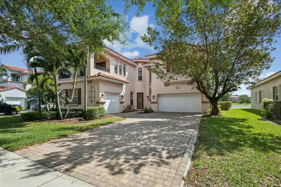 694 Cresta Circle, West Palm Beach, FL 33413 - #2