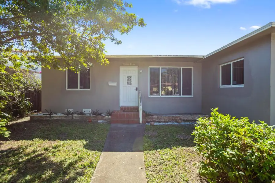 1640 Washinghton Street, Hollywood, FL 33020 - #2