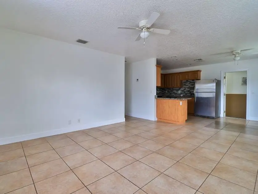 1602 N J 1 Street N #1,2,3, Lake Worth Beach, FL 33460 - Image #2
