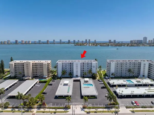401 Lake Shore Drive #504, Lake Park, FL 33403