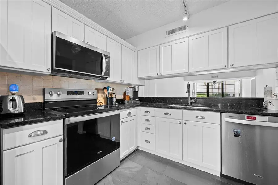 3526 Whitehall Drive #106, West Palm Beach, FL 33401 - Image #2