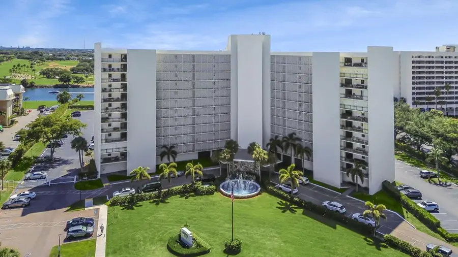 336 Golfview Road #406, North Palm Beach, FL 33408 - Image #2