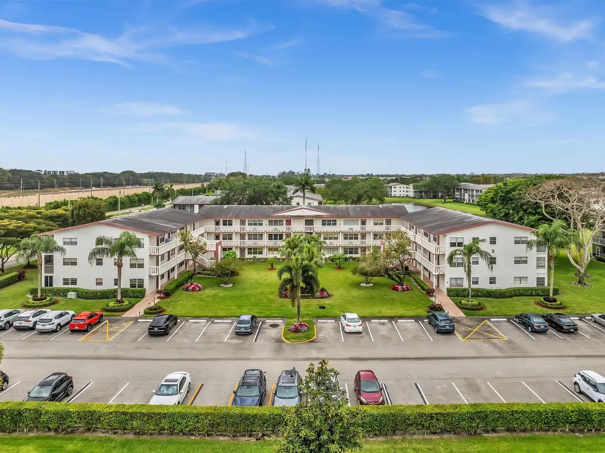 576 Fanshaw N #576, Boca Raton, FL 33434 - Image #1