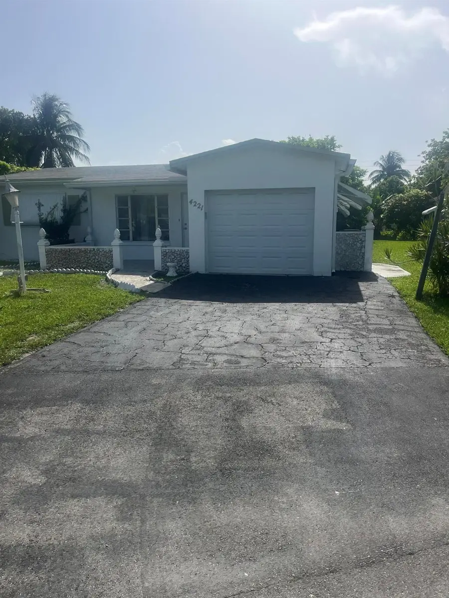 4221 NW 51st Avenue, Lauderdale Lakes, FL 33319 - Image #2