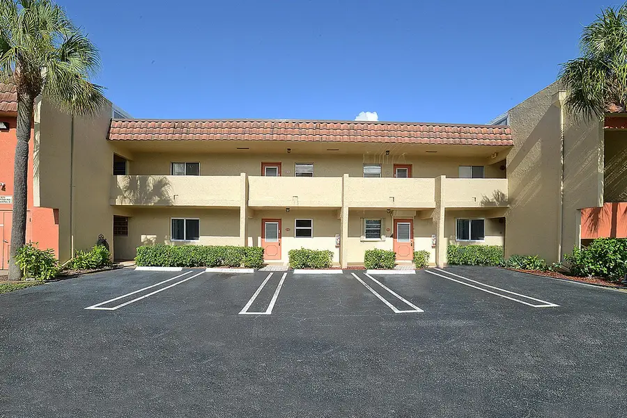 829 Camino Road #112-B, Delray Beach, FL 33445 - Image #2