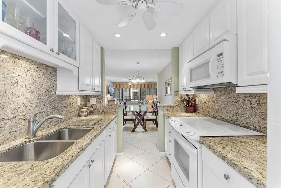 101 NE 19th Avenue #208, Deerfield Beach, FL 33441 - #3