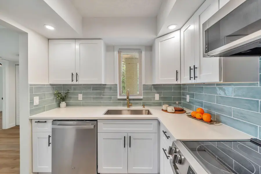 1602 SE Green Acres Circle #U204, Port Saint Lucie, FL 34952 - Image #2