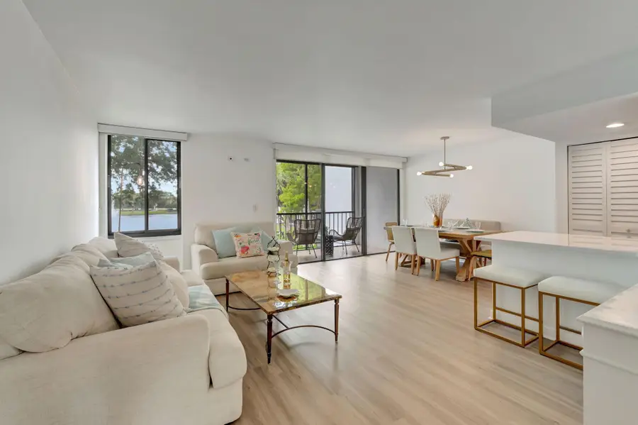 3310 Bridgewood Drive, Boca Raton, FL 33434 - Image #3