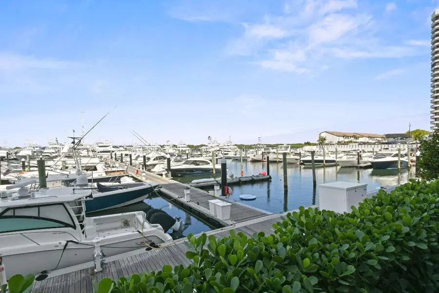 108 Lakeshore Drive #140, North Palm Beach, FL 33408 - Image #2