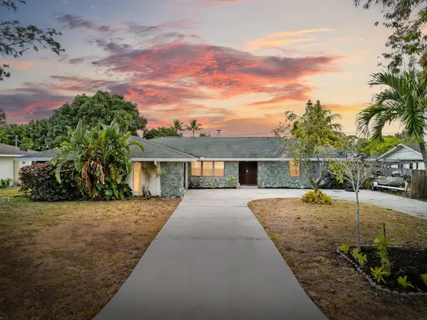 115 NE Caprona Avenue, Port St Lucie, FL 34983