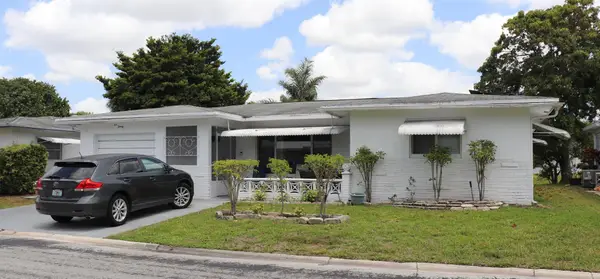 1020 NW 74th Avenue, Margate, FL 33063