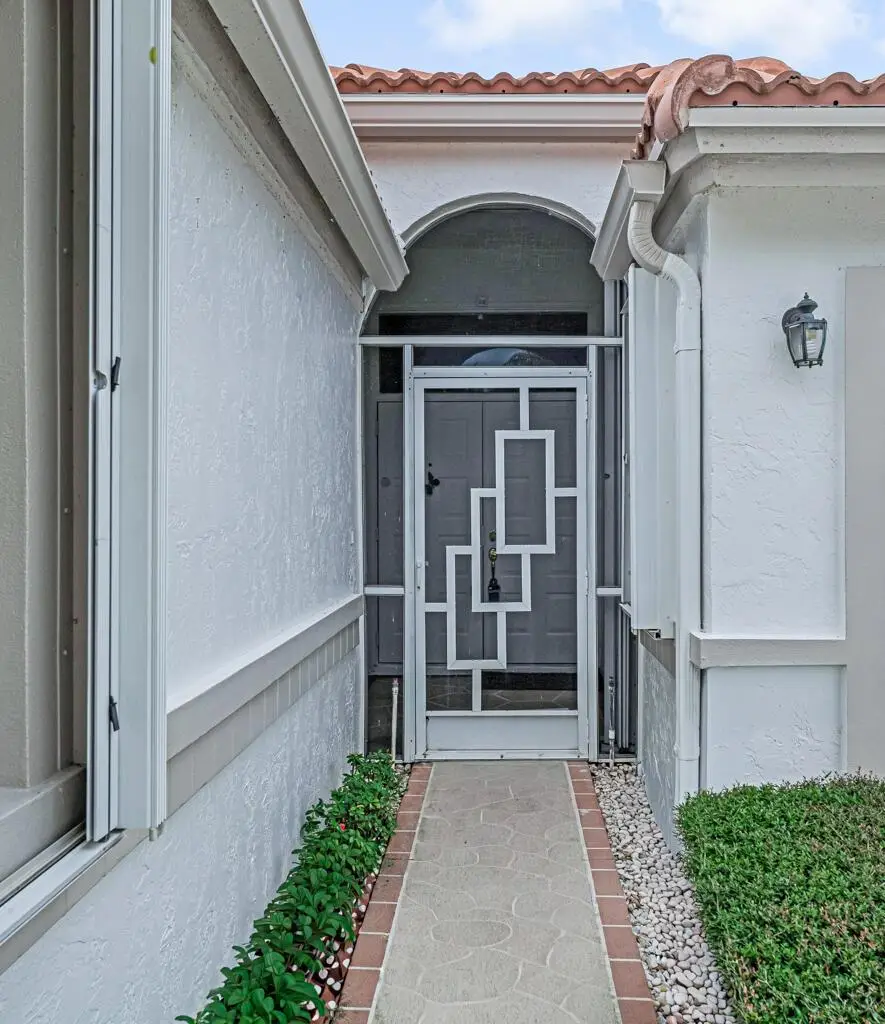 9870 Harbour Lake Circle, Boynton Beach, FL 33437 - Image #2