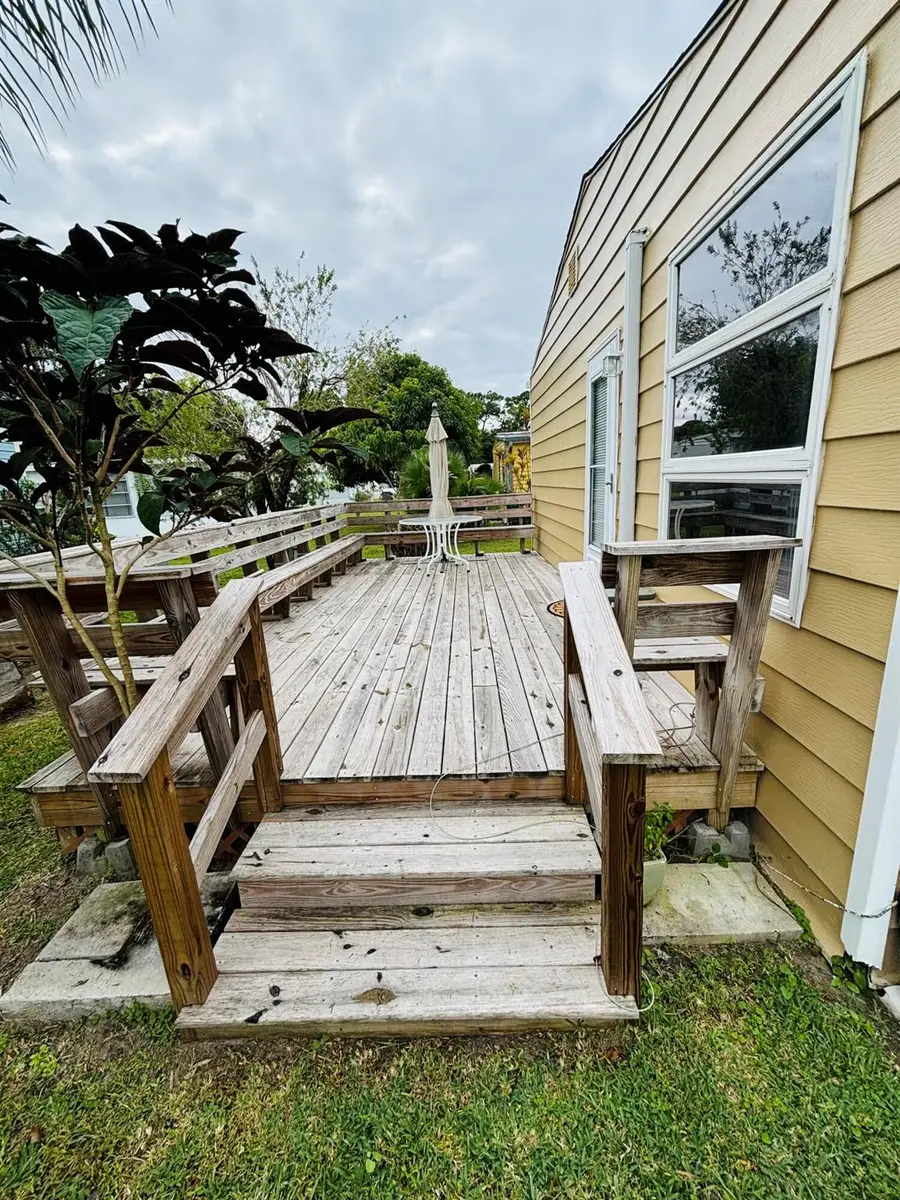 21 SE Iberian Lane, Port Saint Lucie, FL 34952 - Image #3