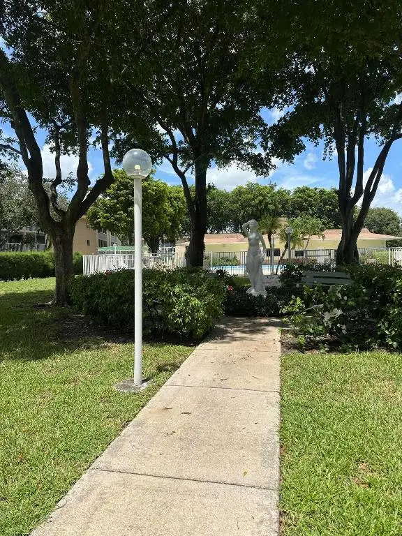 300 Village Green Circle S #217, Palm Springs, FL 33461 - Image #3