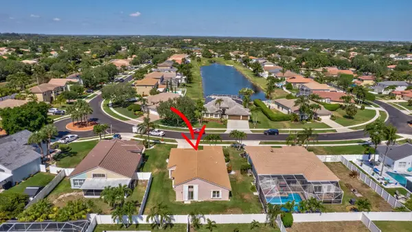 5317 Oakmont Village Circle, Lake Worth, FL 33463