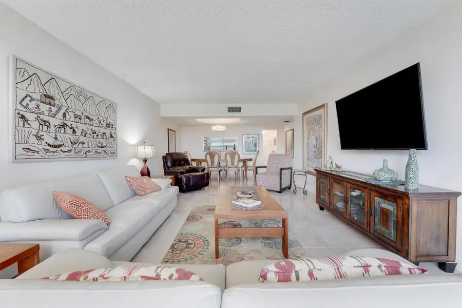 6698 10th Avenue N #320, Lake Worth, FL 33467 - Image #3