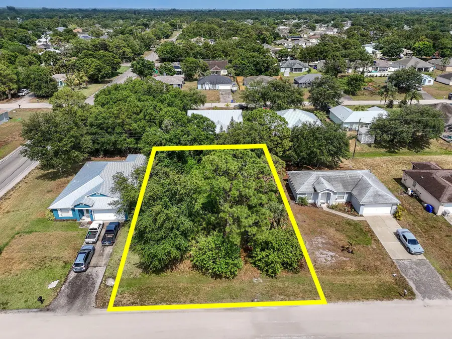 7876 104th Avenue, Vero Beach, FL 32967 - Image #2