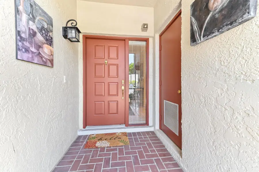 8033 Aberdeen Drive #102, Boynton Beach, FL 33472 - Image #2