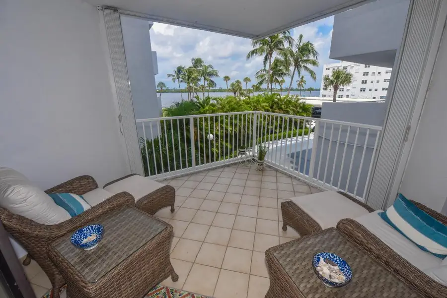 2860 S Ocean Boulevard #202, Palm Beach, FL 33480 - Image #3