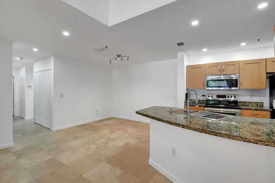 3207 Clint Moore Road #Apt 206, Boca Raton, FL 33496 - Image #3