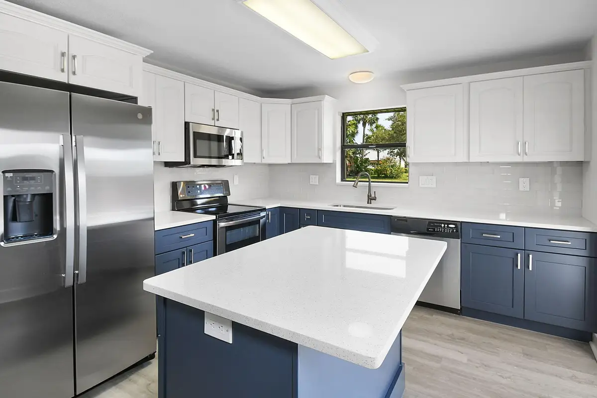 1402 Nebraska Avenue #3b, Fort Pierce, FL 34950 - Image #1