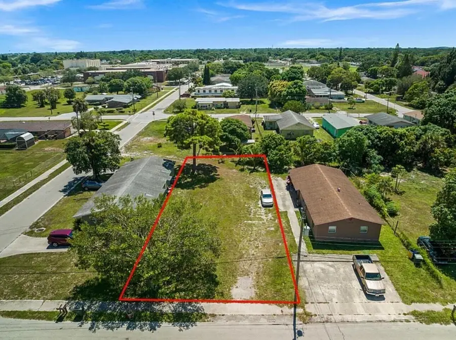 1903 Avenue N, Fort Pierce, FL 34950 - Image #2