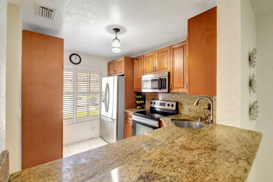 9780 Kamena Circle, Boynton Beach, FL 33436 - Image #3