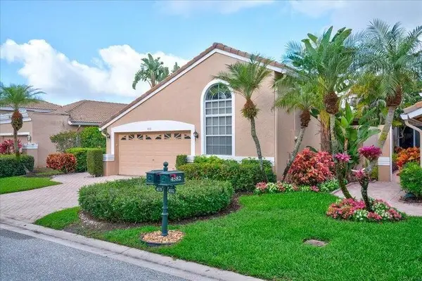 4578 Carlton Golf Drive, Lake Worth, FL 33449