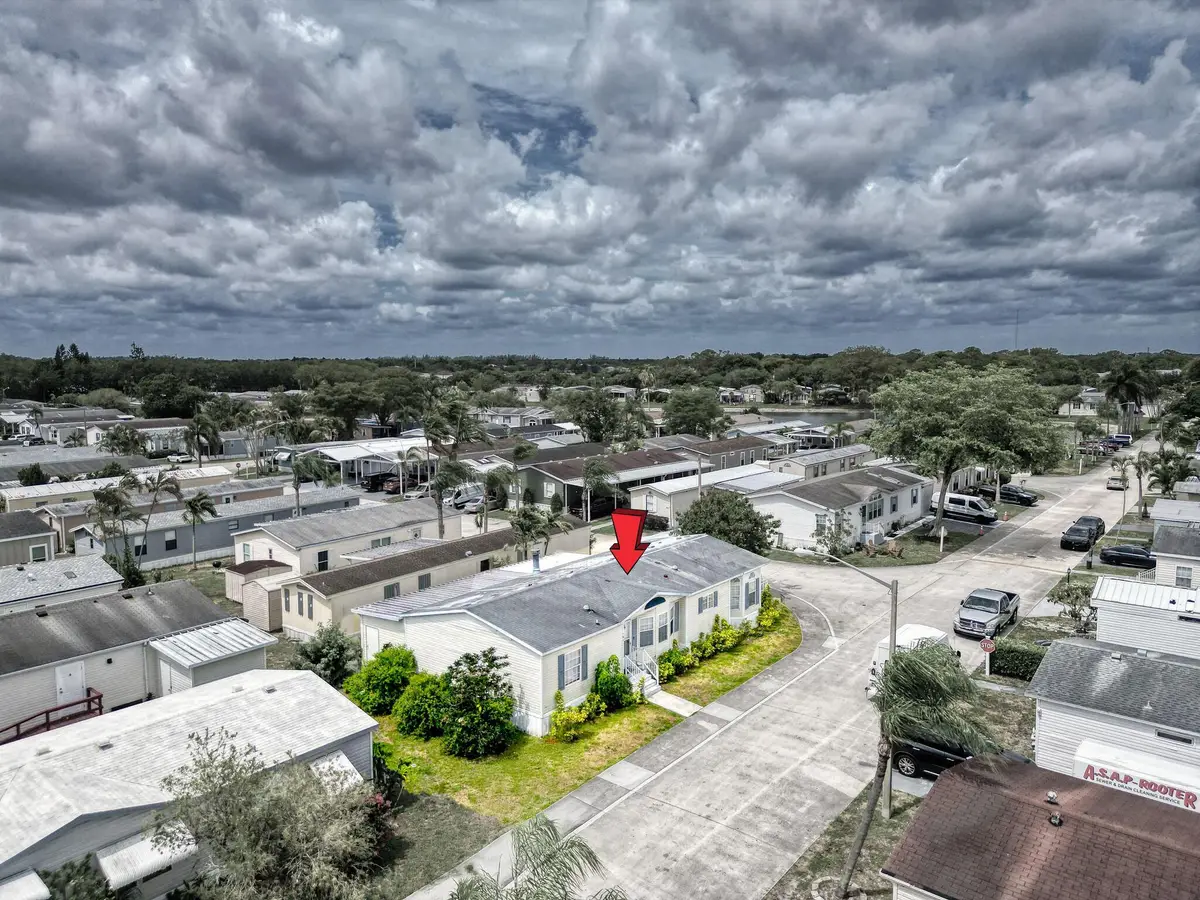 181 Plantation Boulevard Nw, Lake Worth, FL 33467 - Image #1