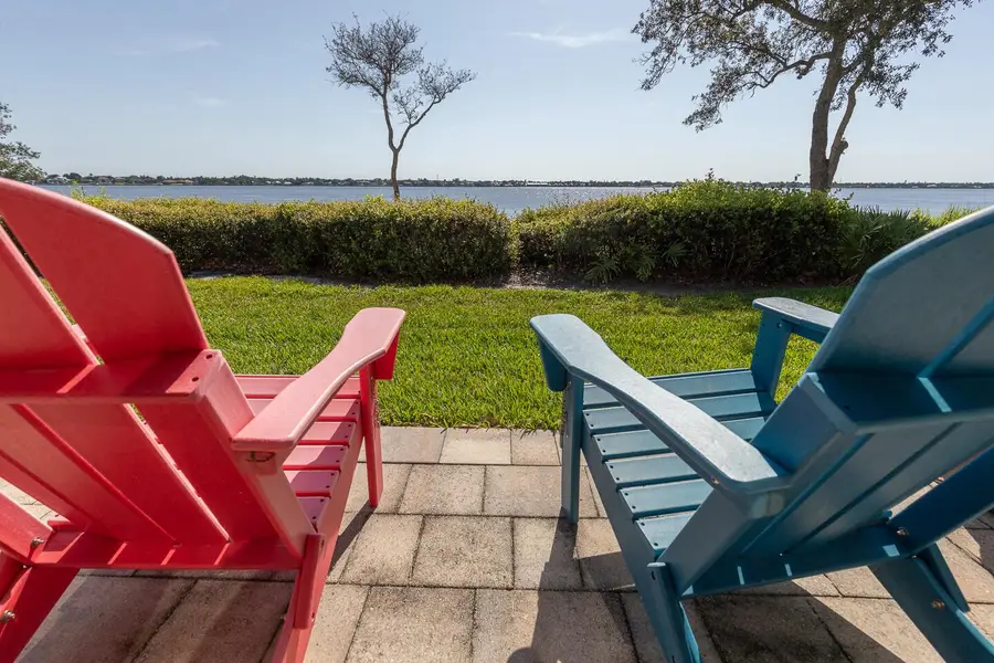 2562 NW Seagrass Drive #7, Palm City, FL 34990 - Image #2