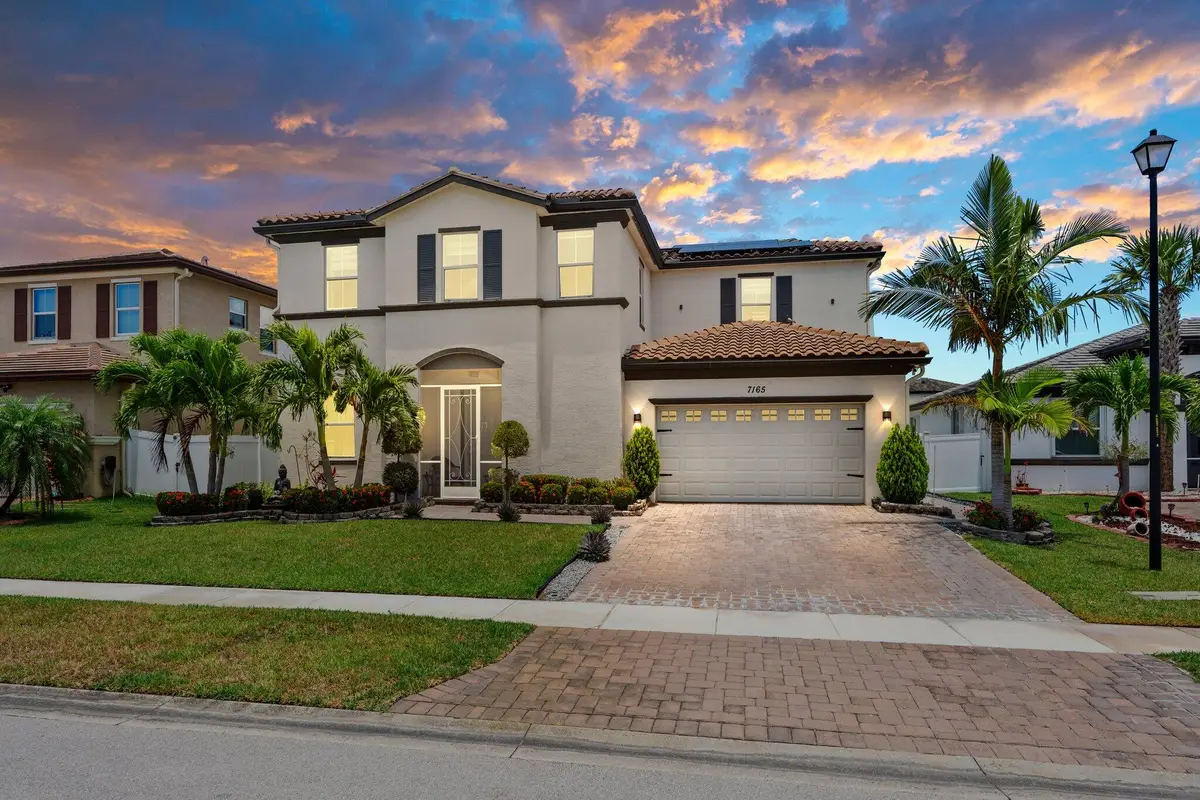 7165 NW Farnsworth Circle, Port Saint Lucie, FL 34987 - #1