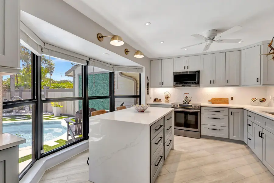 13400 Bedford Mews Court, Wellington, FL 33414 - Image #2