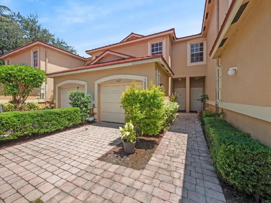 4167 Crystal Lake Drive, Deerfield Beach, FL 33064 - Image #2