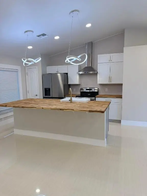 2118 NE 22nd Place, Cape Coral, FL 33909 - #1