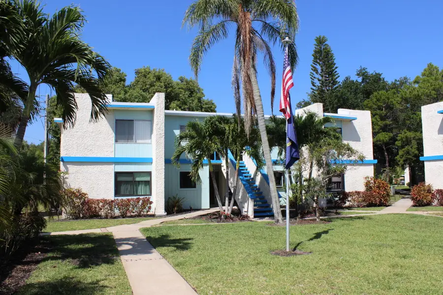 1560 NE 12th Terrace #D9, Jensen Beach, FL 34957 - Image #3