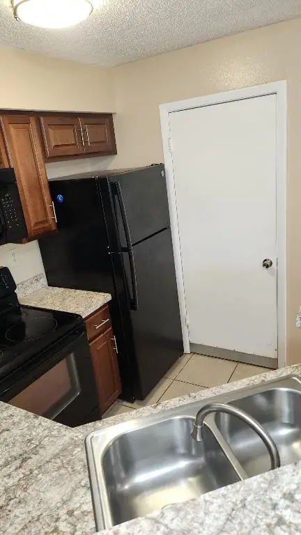 8636 Mallard Reserve Drive #102, Tampa, FL 33614 - Image #2