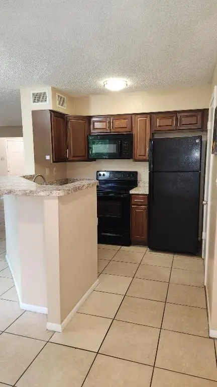 8636 Mallard Reserve Drive #102, Tampa, FL 33614 - Image #3