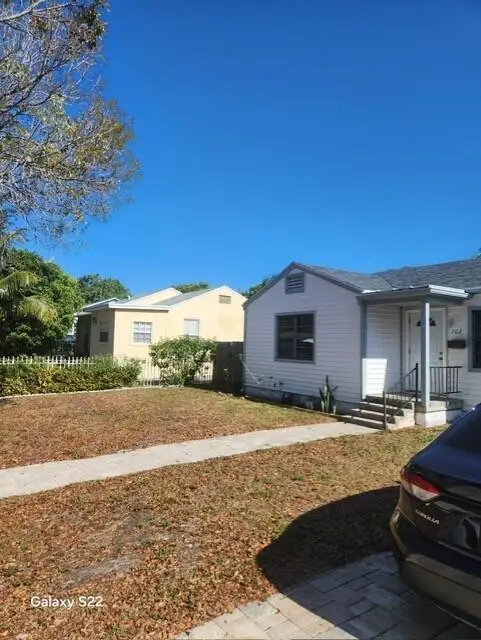 702 48th Street, West Palm Beach, FL 33407