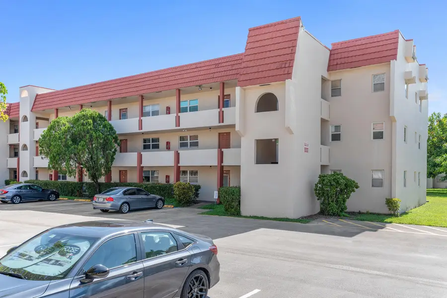 8000 Sunrise Lakes Drive E #112, Sunrise, FL 33322 - #3