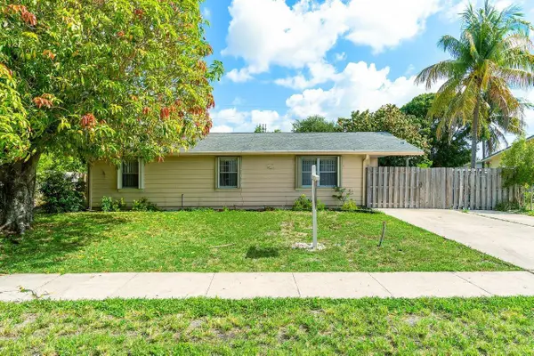 1441 W Hardee Street, Lantana, FL 33462