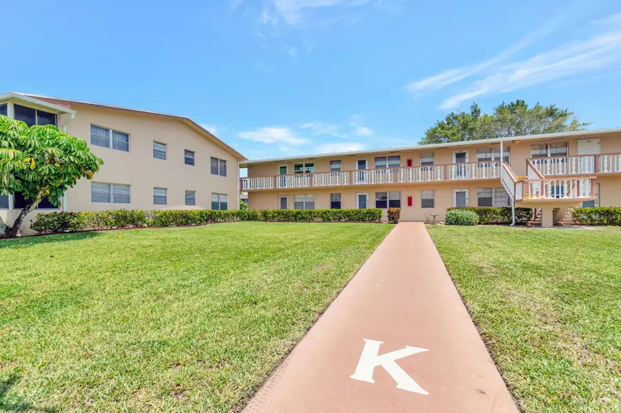 229 Chatham K, West Palm Beach, FL 33417 - Image #2