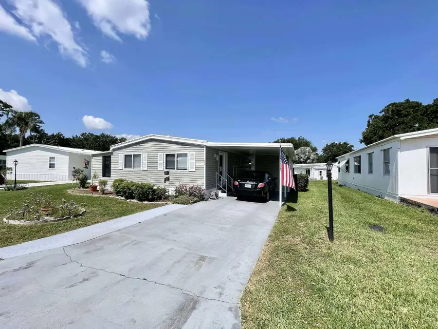 10 Pinecrest Street, Lake Placid, FL 33852 - Image #2