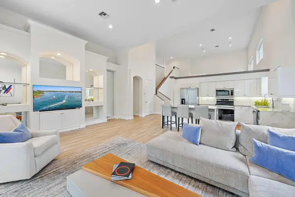 8405 Legend Club Drive, West Palm Beach, FL 33412