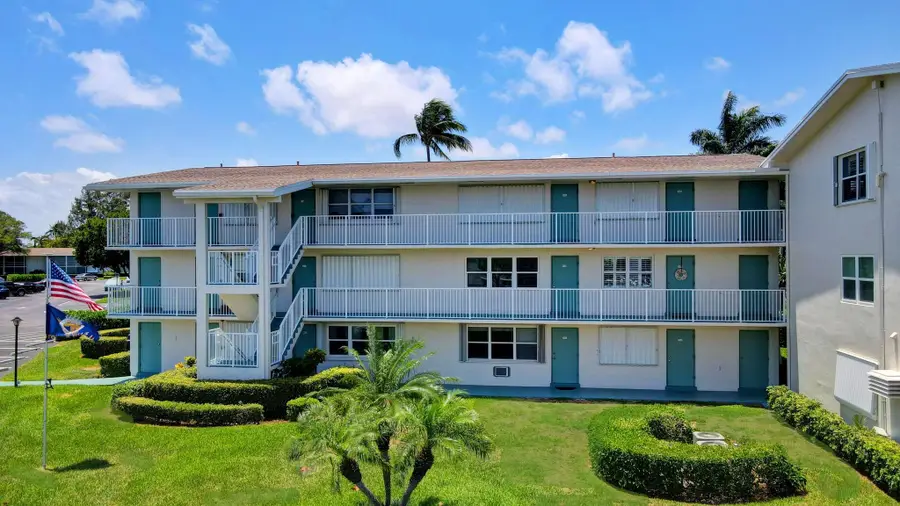 210 Horizons E #103, Boynton Beach, FL 33435 - Image #2