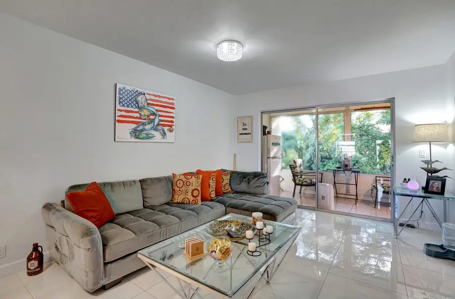 130 Lake Meryl Drive #226, West Palm Beach, FL 33411 - Image #3