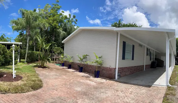 3421 Lake Overlook Place #166, Lake Worth, FL 33462