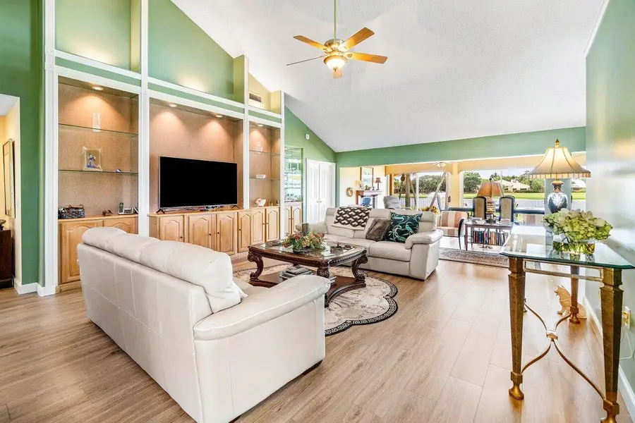 2306 Bear Pt., West Palm Beach, FL 33409 - Image #3