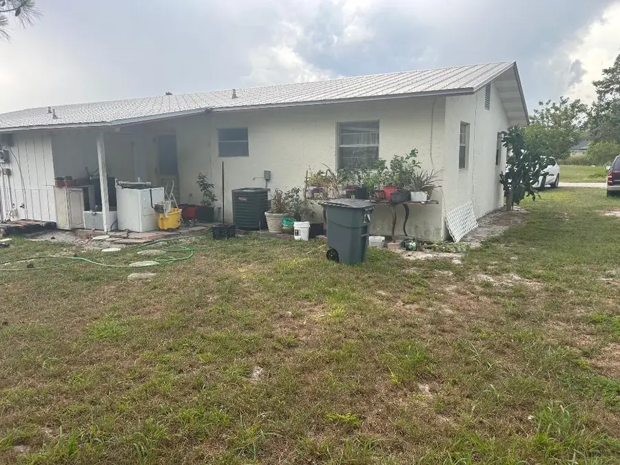 2536 Seneca Avenue, Fort Pierce, FL 34946 - #2